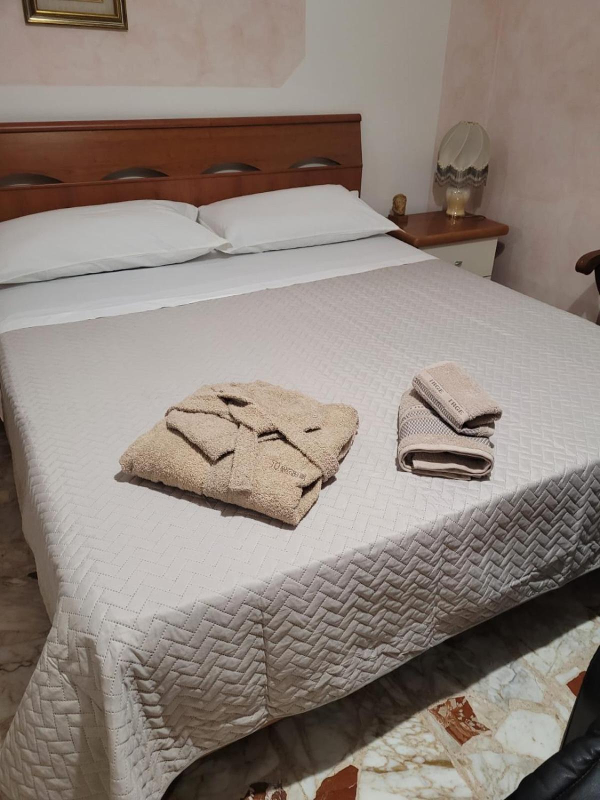 Italias House Apartment Чампино Екстериор снимка